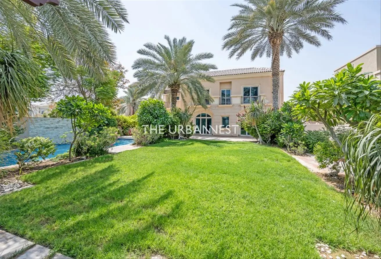 Extended B1 | 11,881 Sq Ft Plot | Golf Course