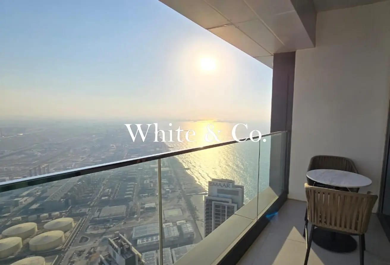 Vacant | Sea View | High end furnishings