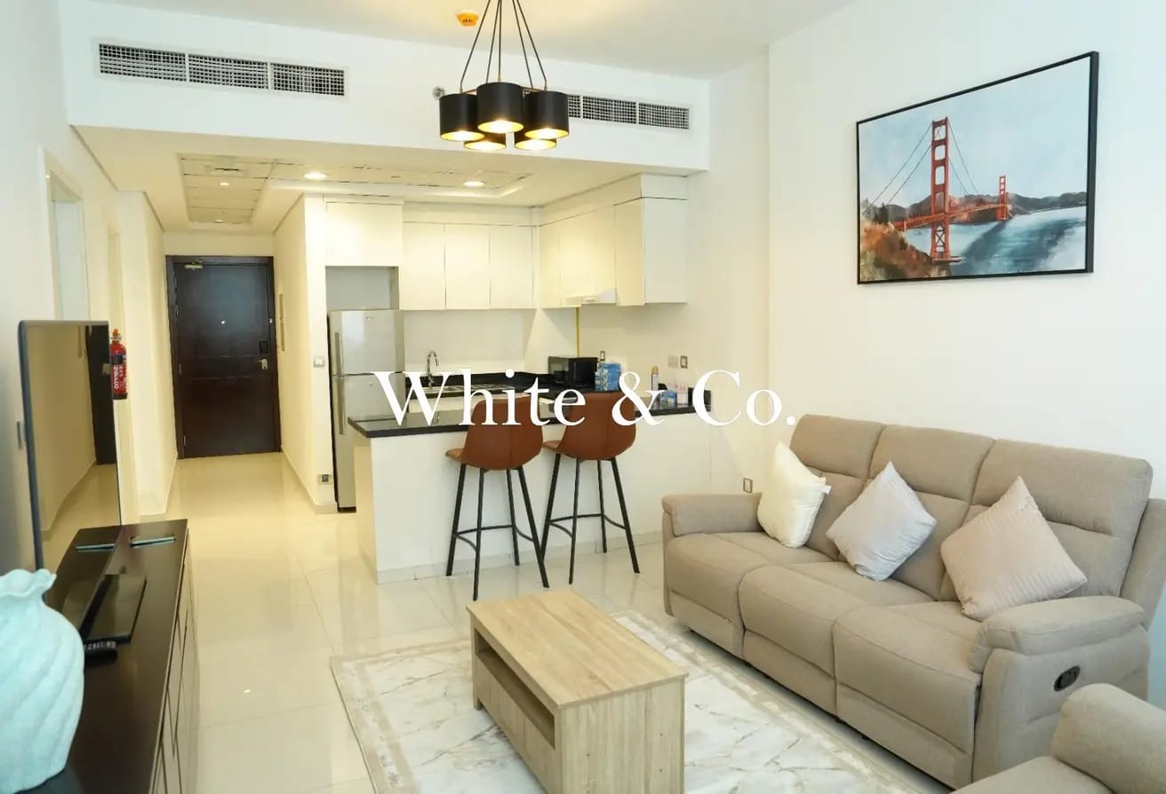 Fully Furnished | Vacant | Community View