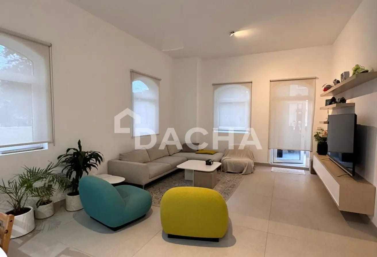 Fully Upgraded 1Bed | Corner Unit | Ground Floor