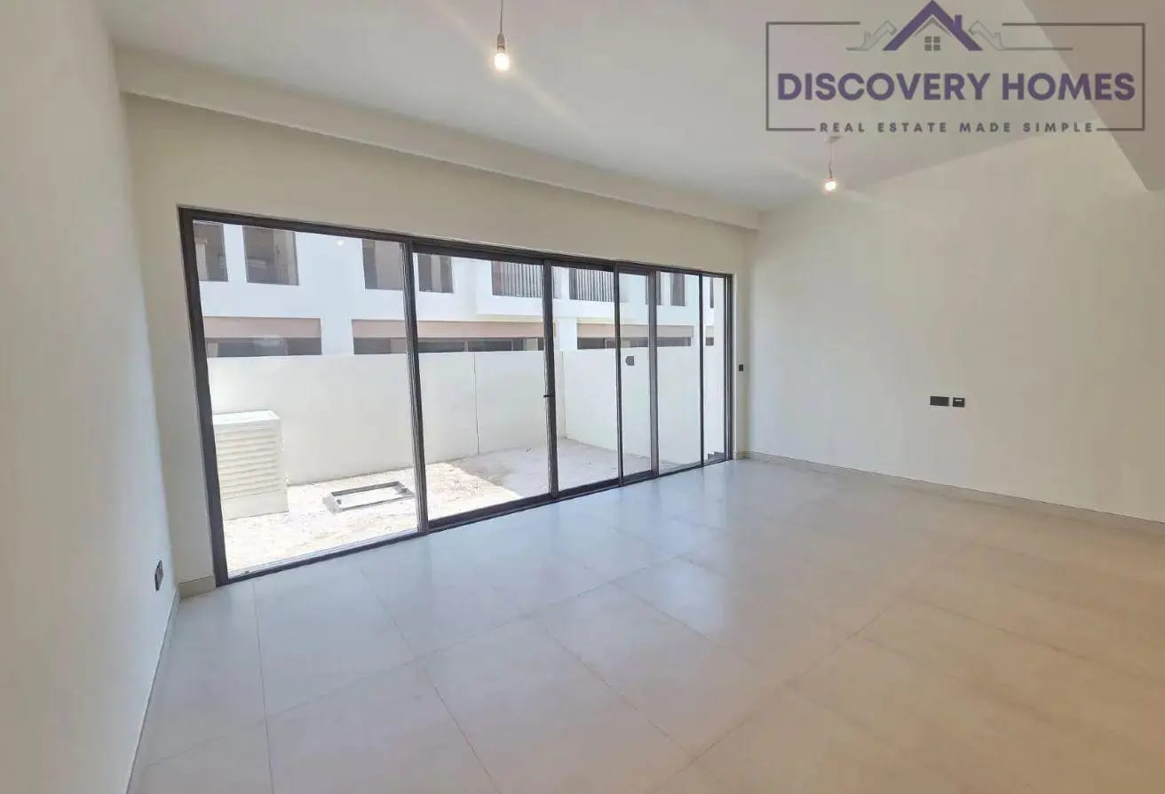 Brand New | Vacant | Lagoon View Community