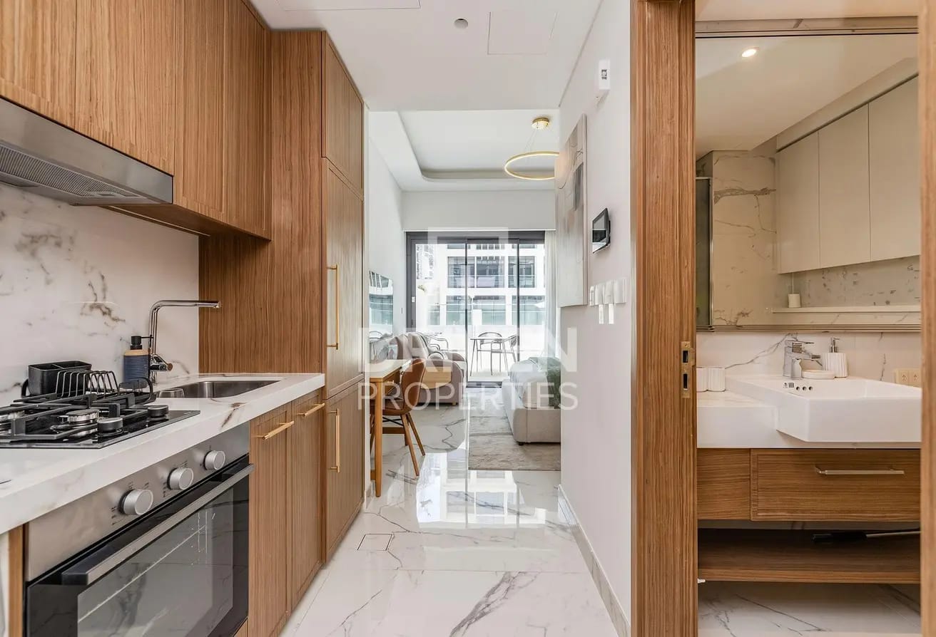 Spacious Layout | Modern Apartment | Vacant