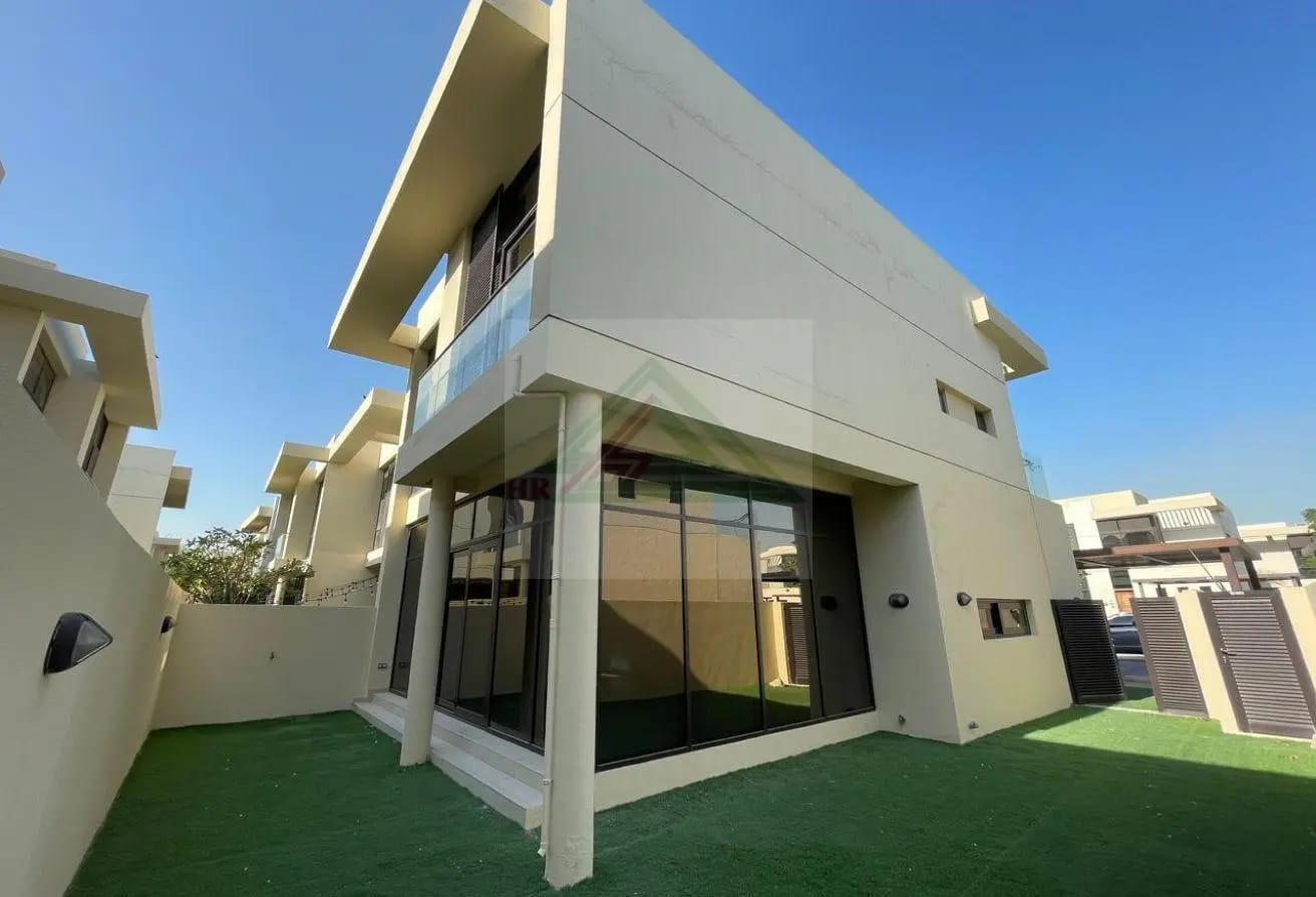 Direct Landlord | No Commission | Richmond Villa