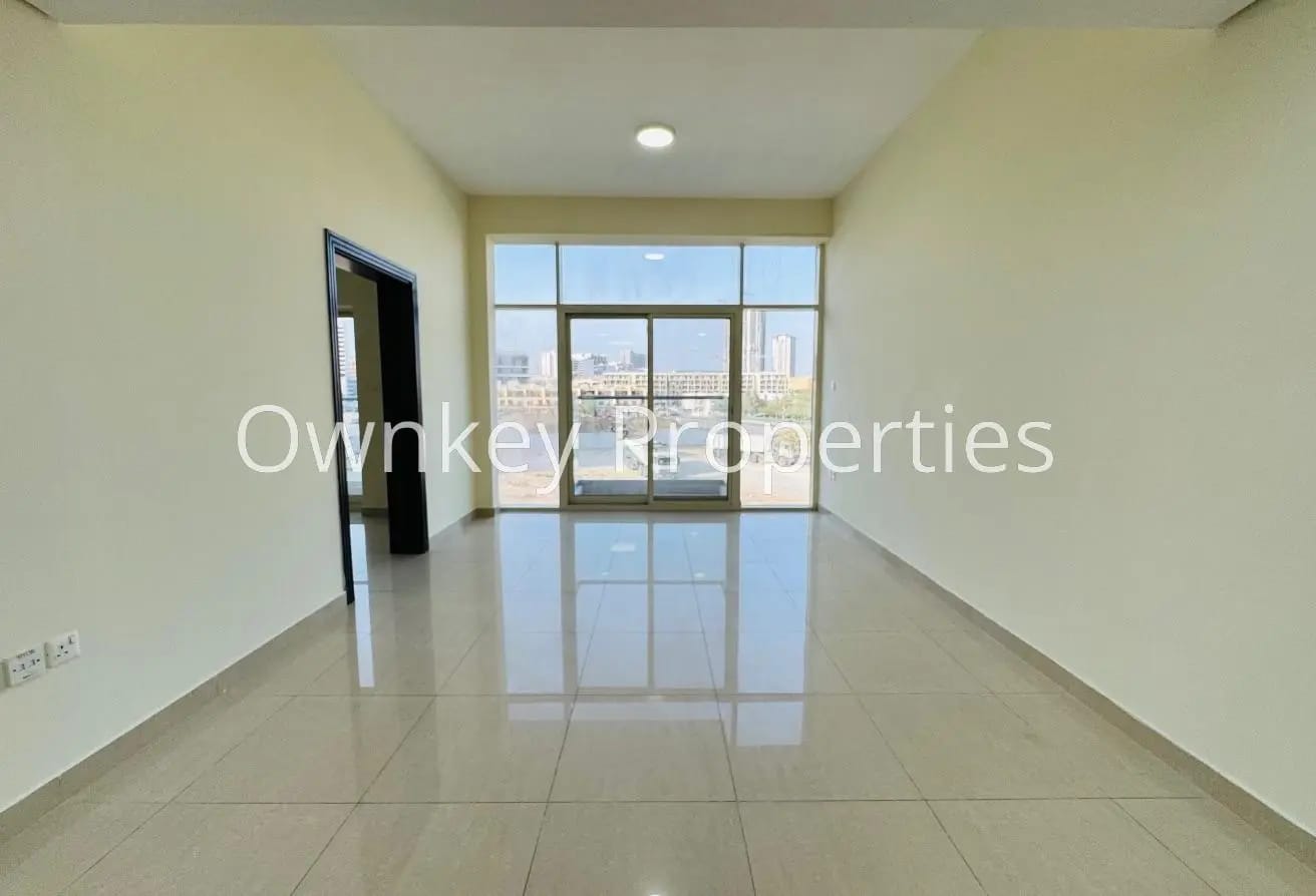 Beautiful 1 Bedroom With 1 Month Free Offer
