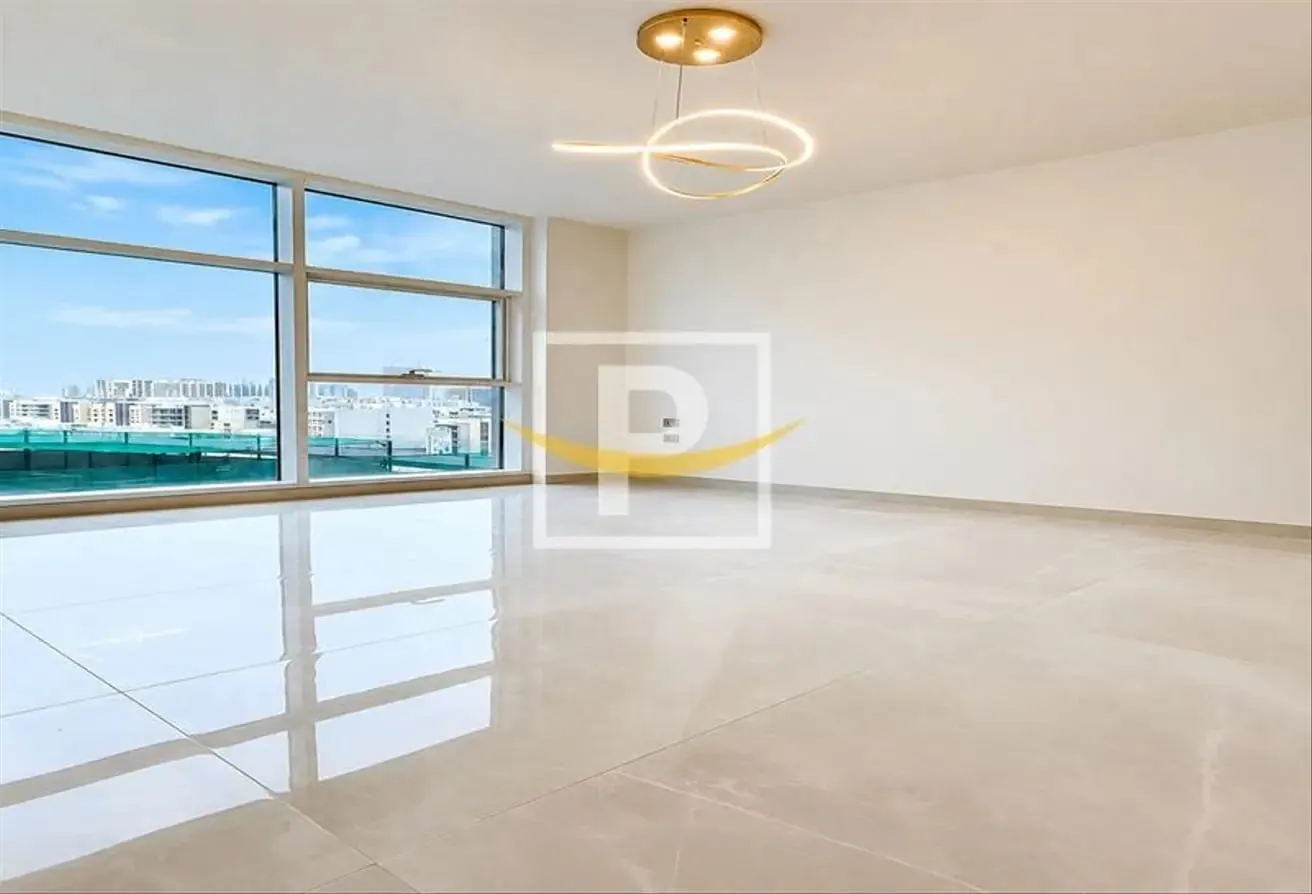 VACANT | Best Deal | Brand New | Spacious 1 Bed.