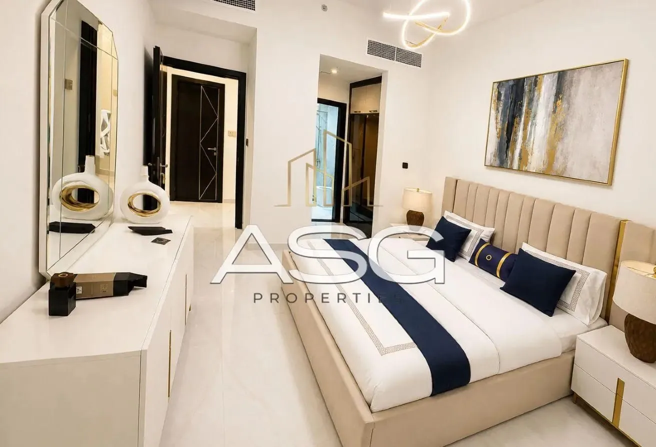 1BR Apartment | Gemz  Danube | Downtown City View