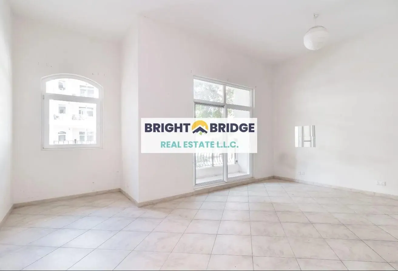 Vacant  | Spacious | Community View | Exclusive