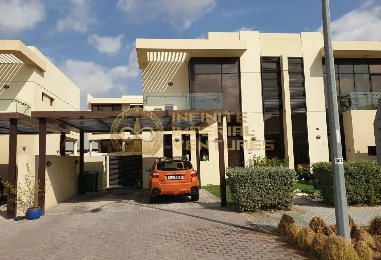 Spacious Corner Unit 3BR+M | DAMAC Hills