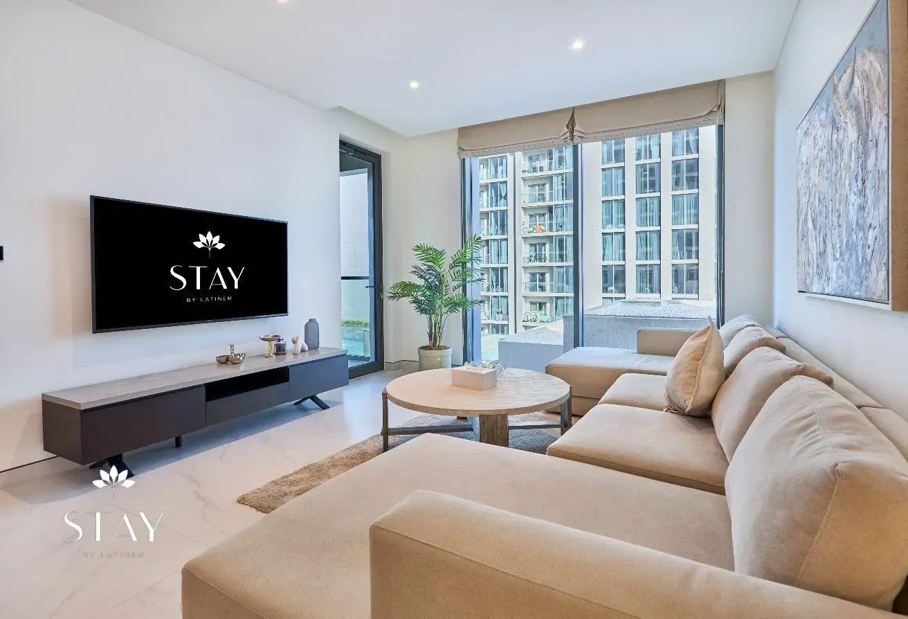 Luxury 1BR+Study I Fully Furnished I Near Downtown