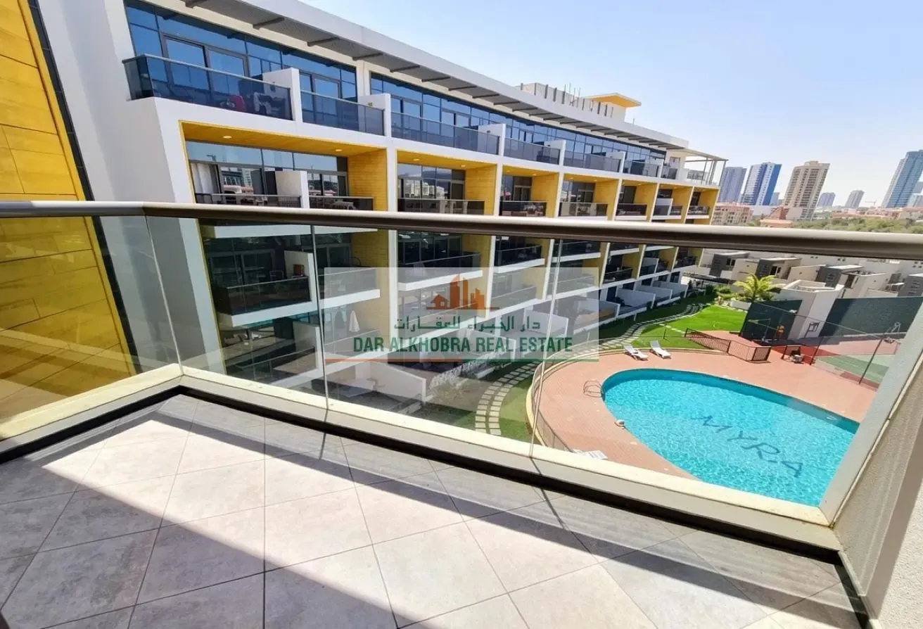 Open-Plan Studio |Best Price | Balcony