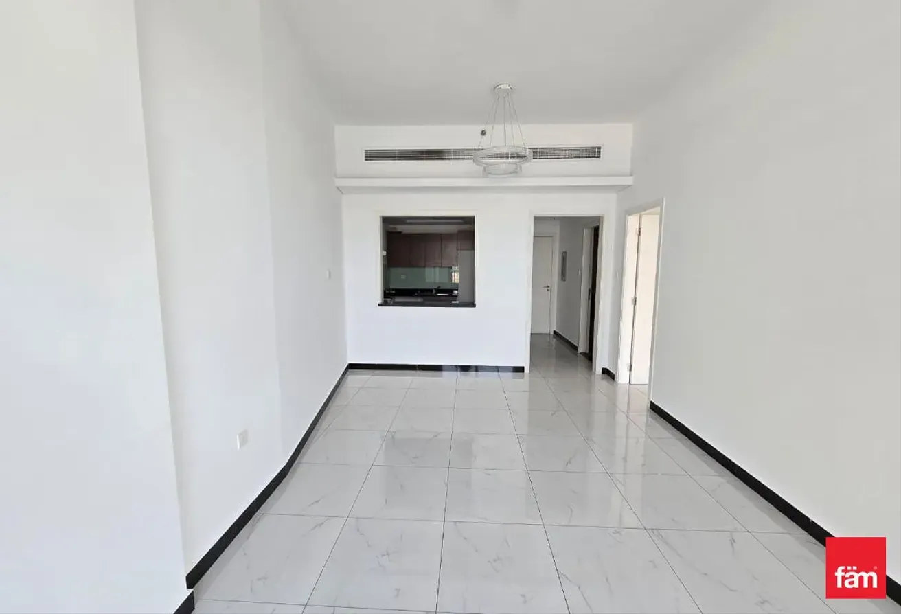 Spacious Layout | Near To Mall | Vibrant Community