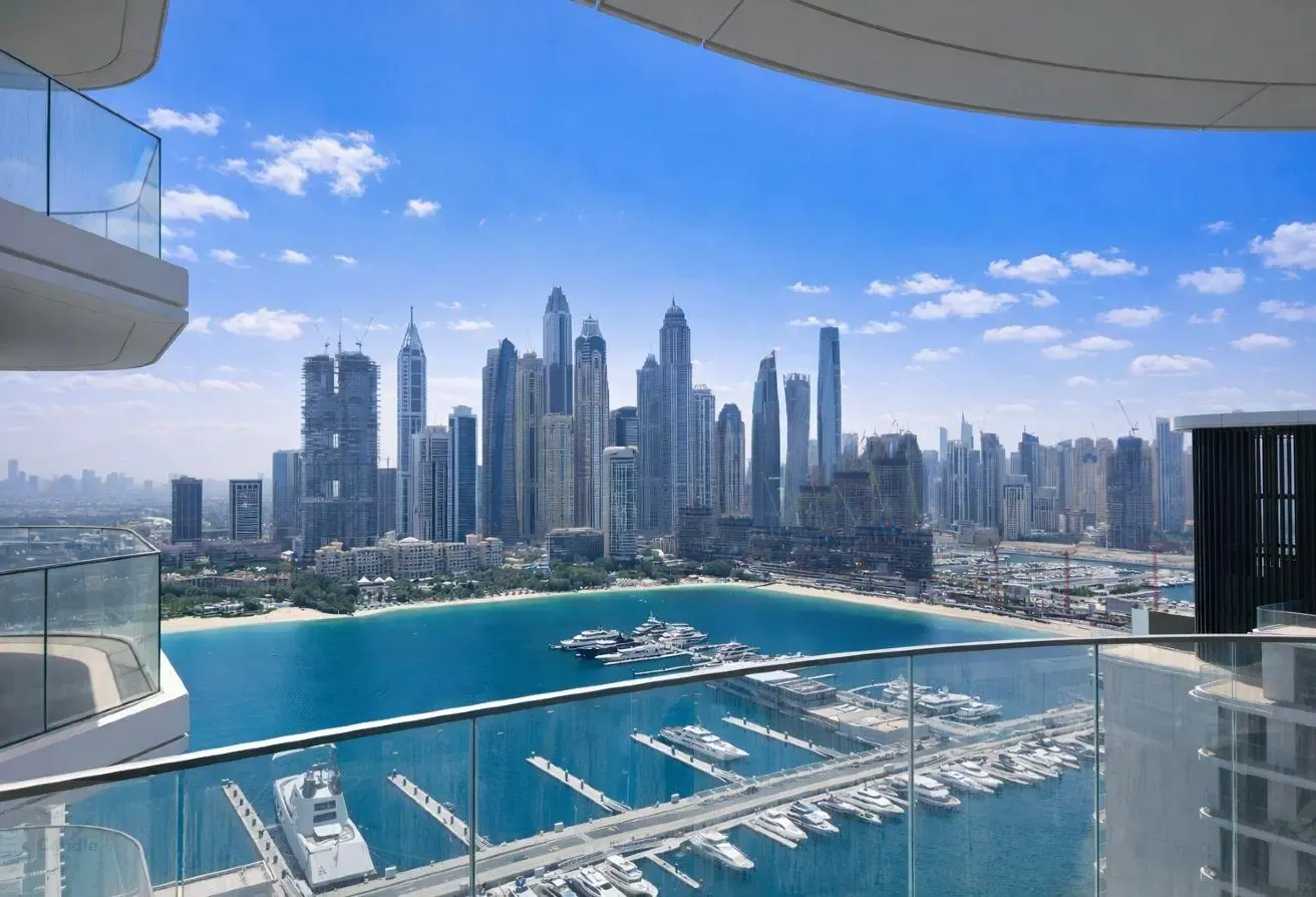 Corner unit | Full Marina View | Multiple Units