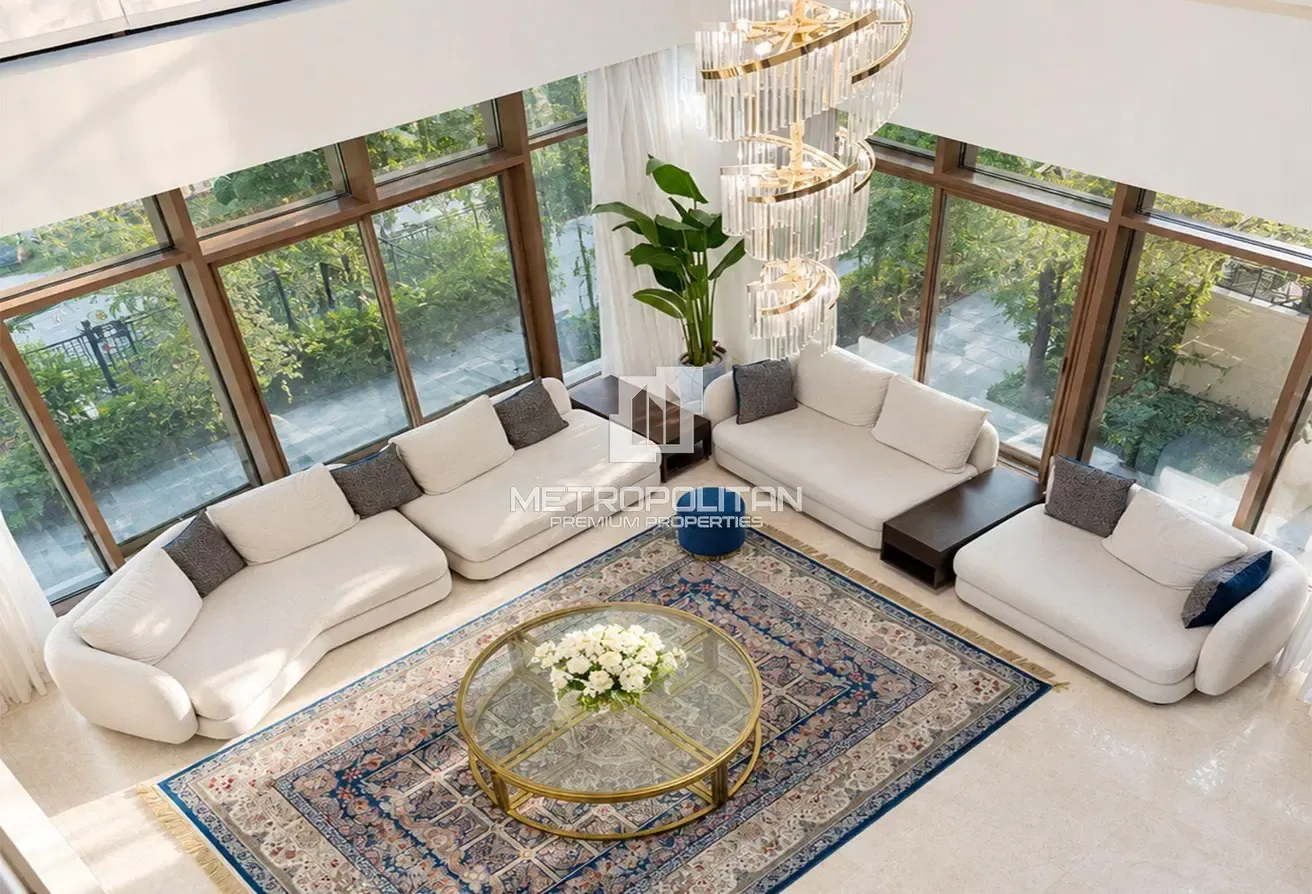 Upgraded Interior | Park View | Private Pool