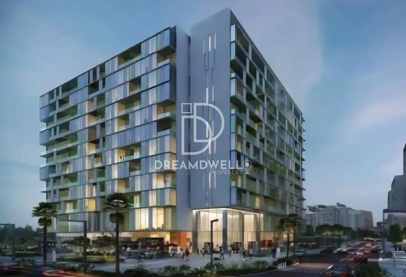Spacious 3BR | Furnished | High Floor | Dubai DWC