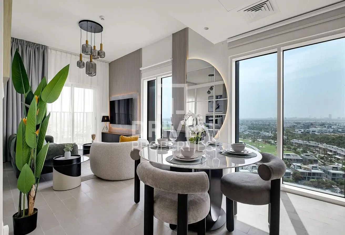 Furnished and Vacant Apt with Full Golf View