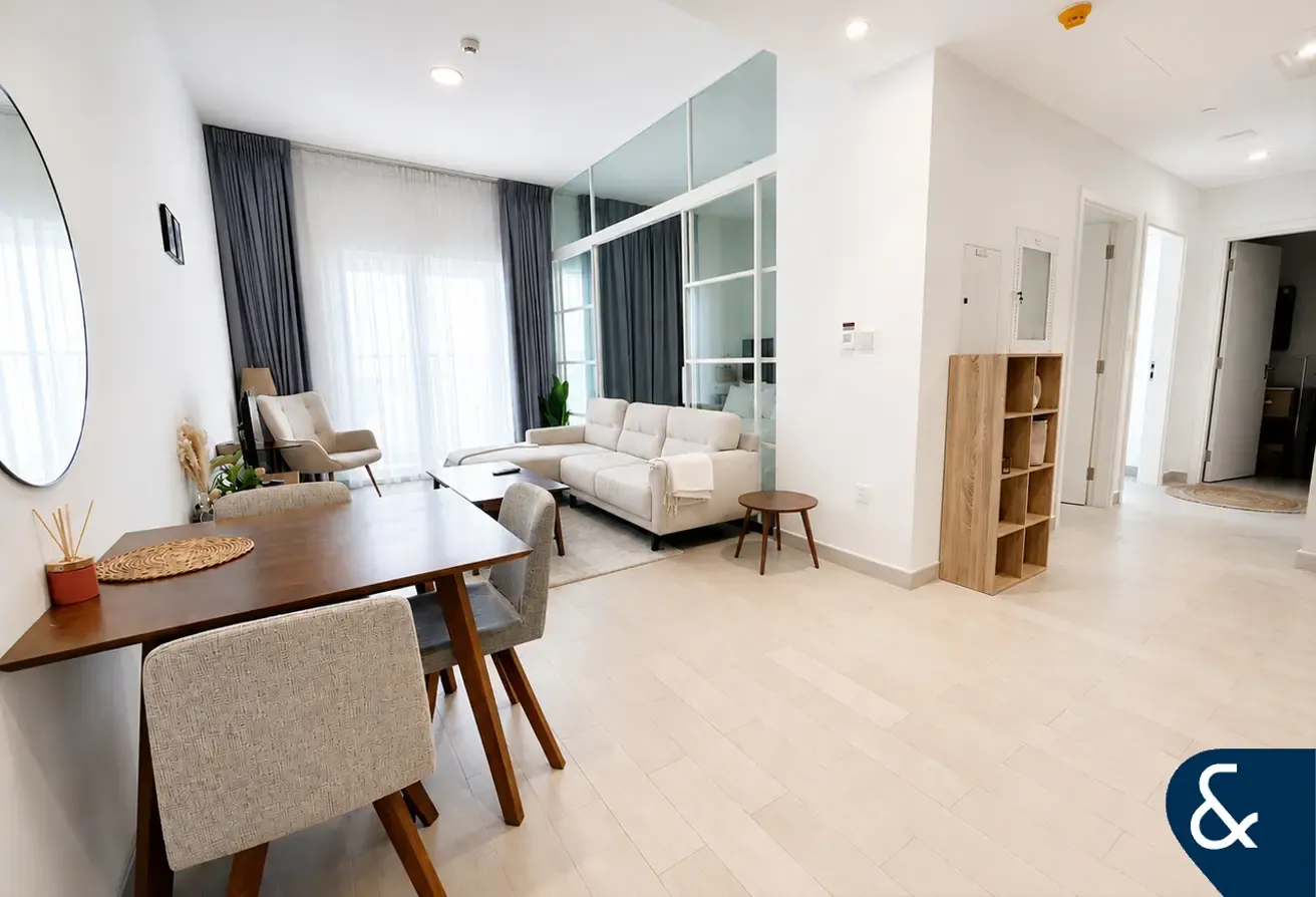 Vacant | Low Floor | Fully Furnished