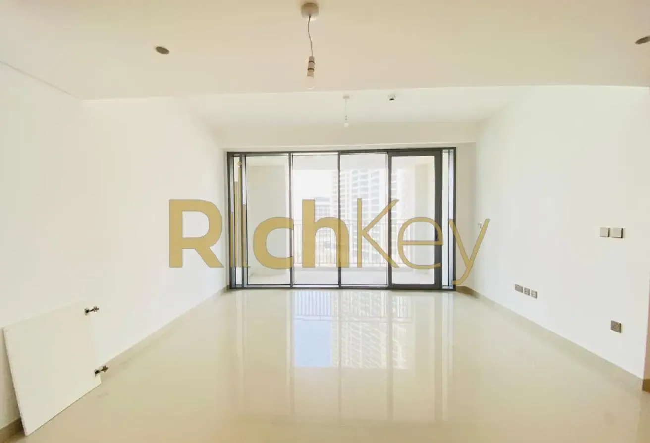 Motivated Seller | Bright | Low Floor | Vacant