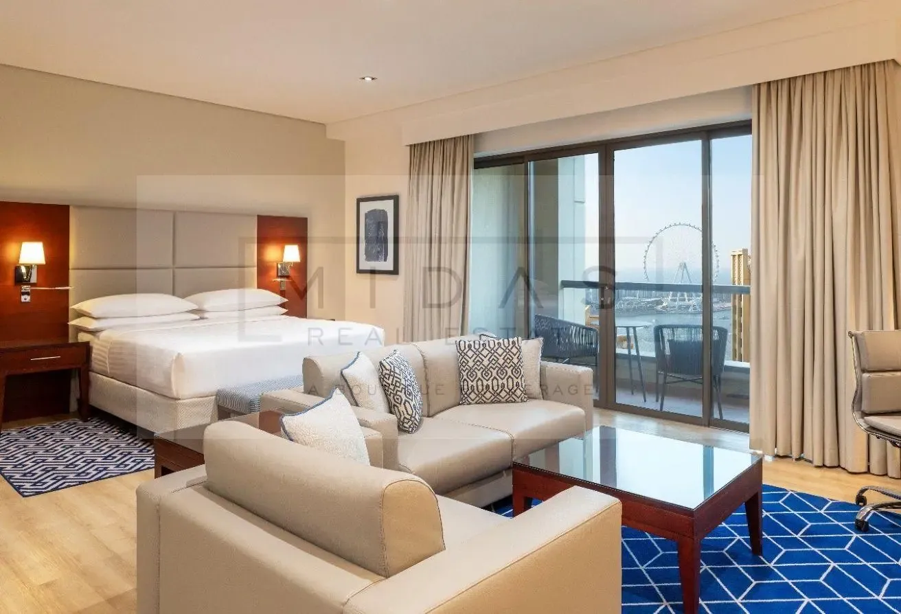 Spacious I Marina/ Sea View I Balcony I With Pets