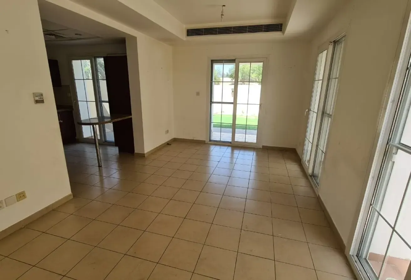 Single Row Type 4E 2 Bedroom + Study Al Reem 3