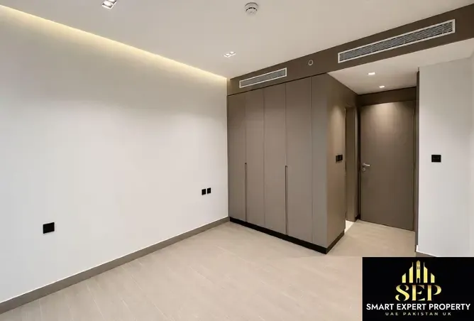 Ready To Move | Hot Deal | View Now