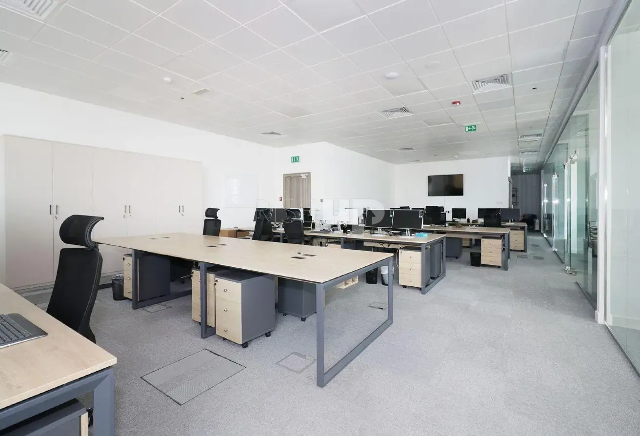 Best Deal | Huge office | Fully fitted