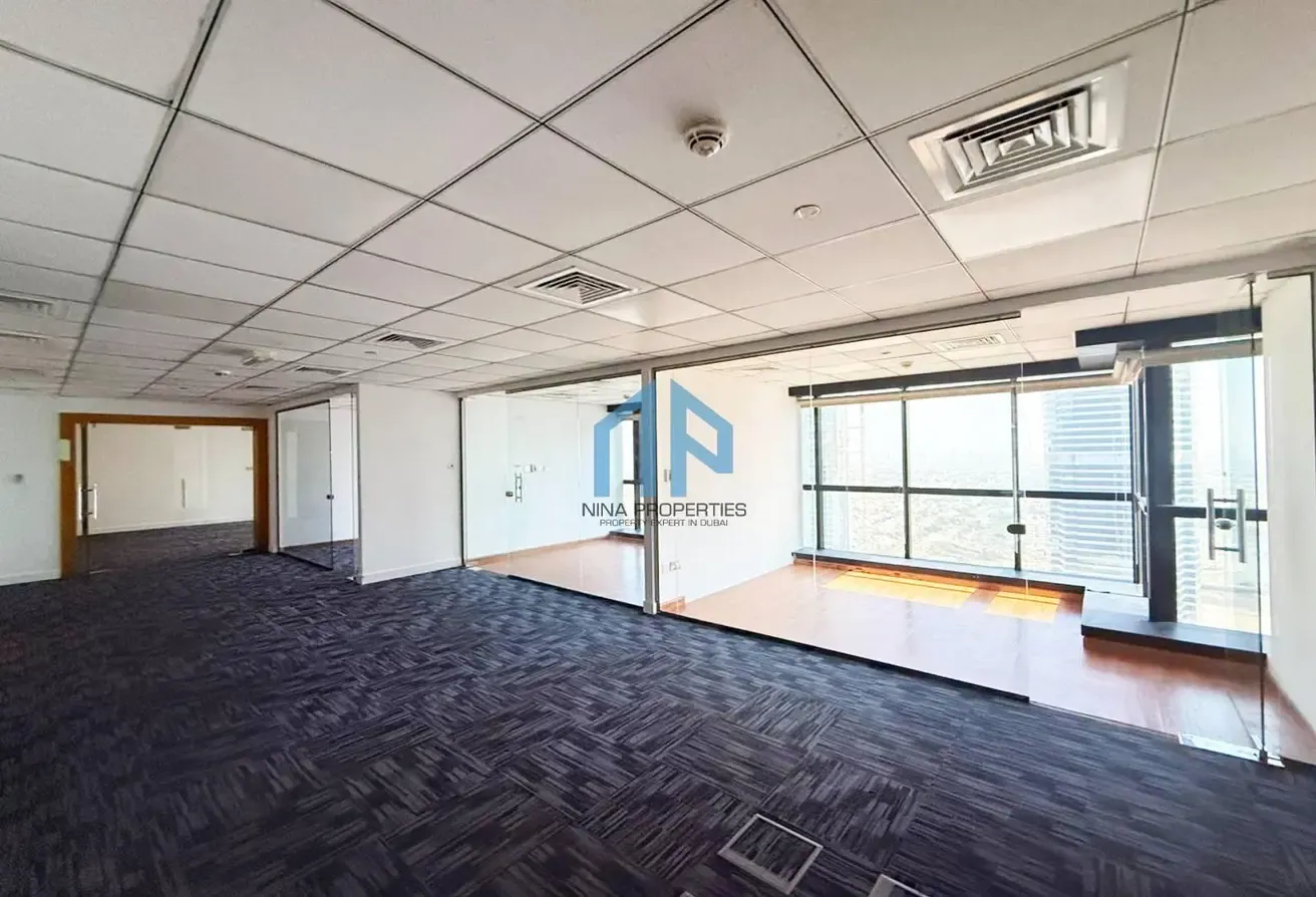 High Floor | Vacant | Fully Fitted | Furnished