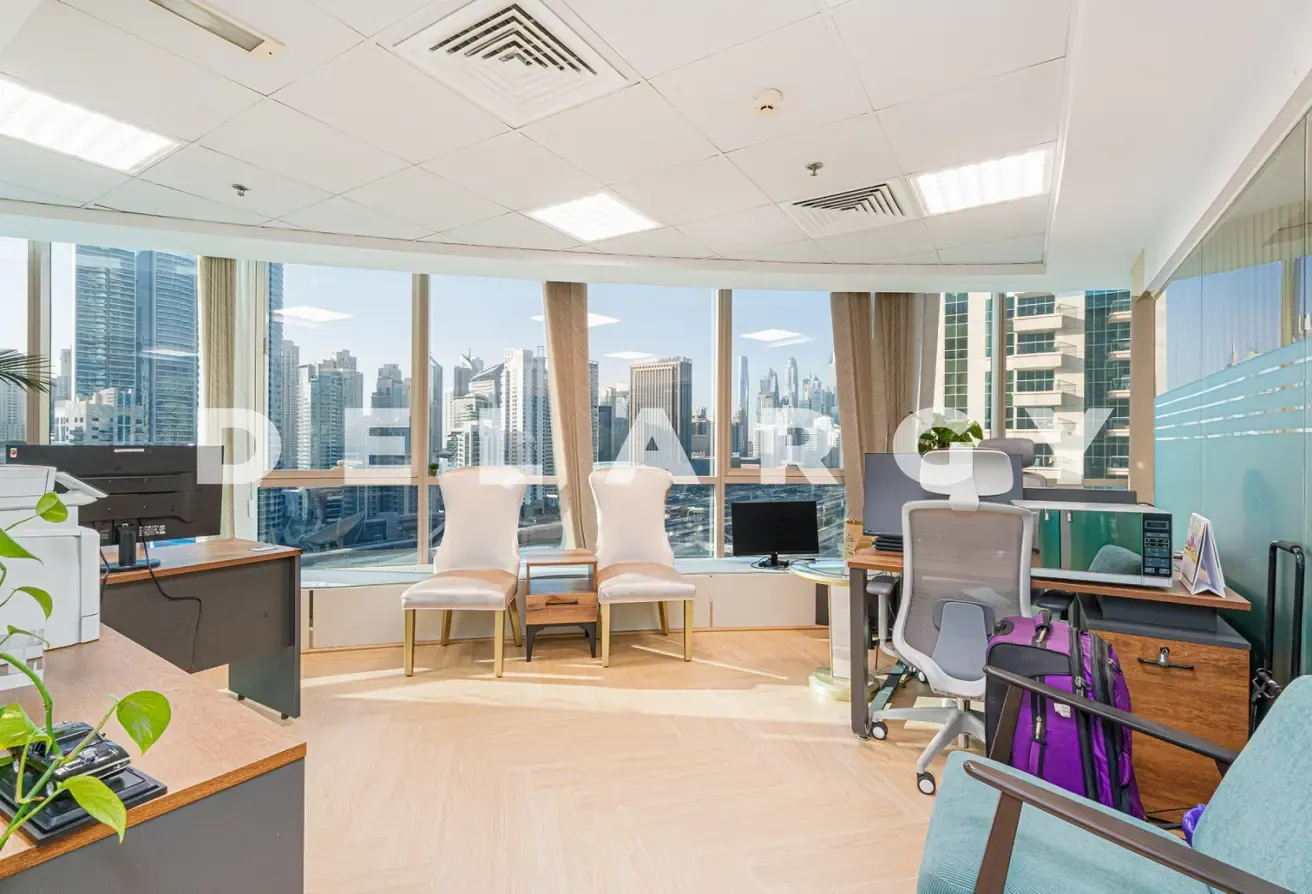 Furnished office | High Floor | DMCC Required