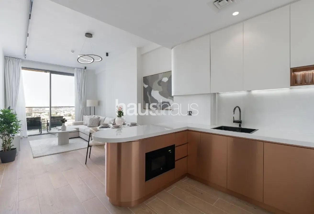 Fully Equipped | Minimalist Contemporary | 1BR