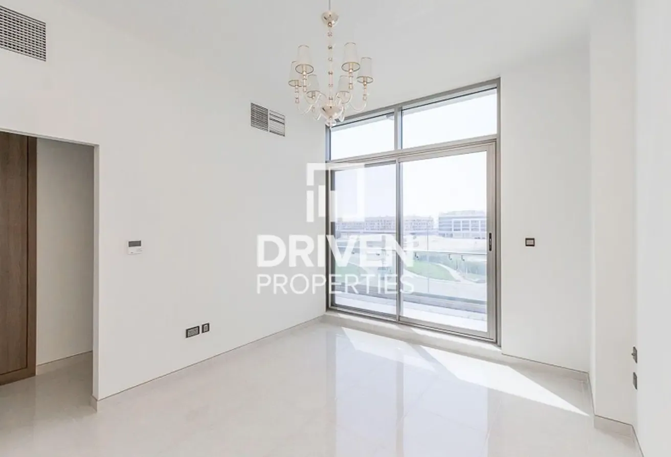 Penthouse Floor | Fully Furnished | Well Managed