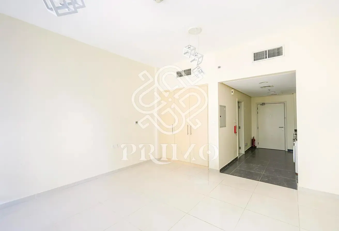 Spacious Studio | Park View | Large Balcony