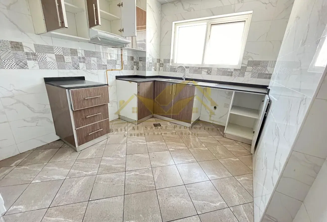 1 BR Apartment in Al Satwa with Landmark View