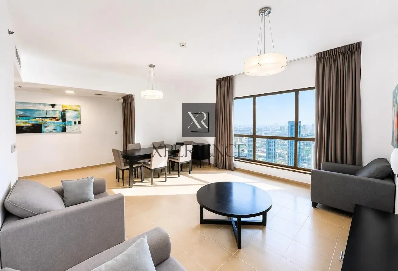 LUXURY LIVING | HIGH FLOOR | STUNNING MARINA VIEW